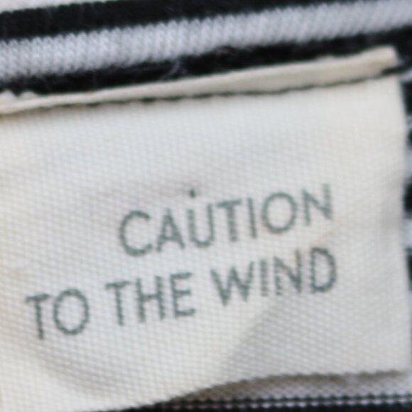 Caution to the Wind Black & White Knit Rayon Blend Faux Wrap Dress Sz MEDIUM - Picture 7 of 7